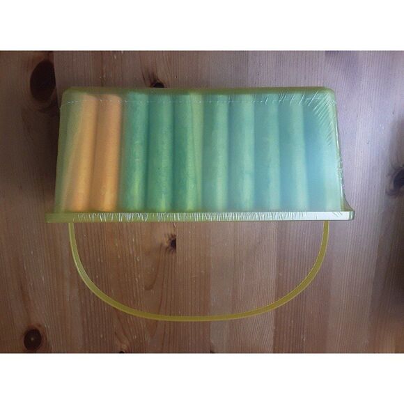 Mondo Llama 50 Count Sidewalk Chalk Set - Picture 4 of 5